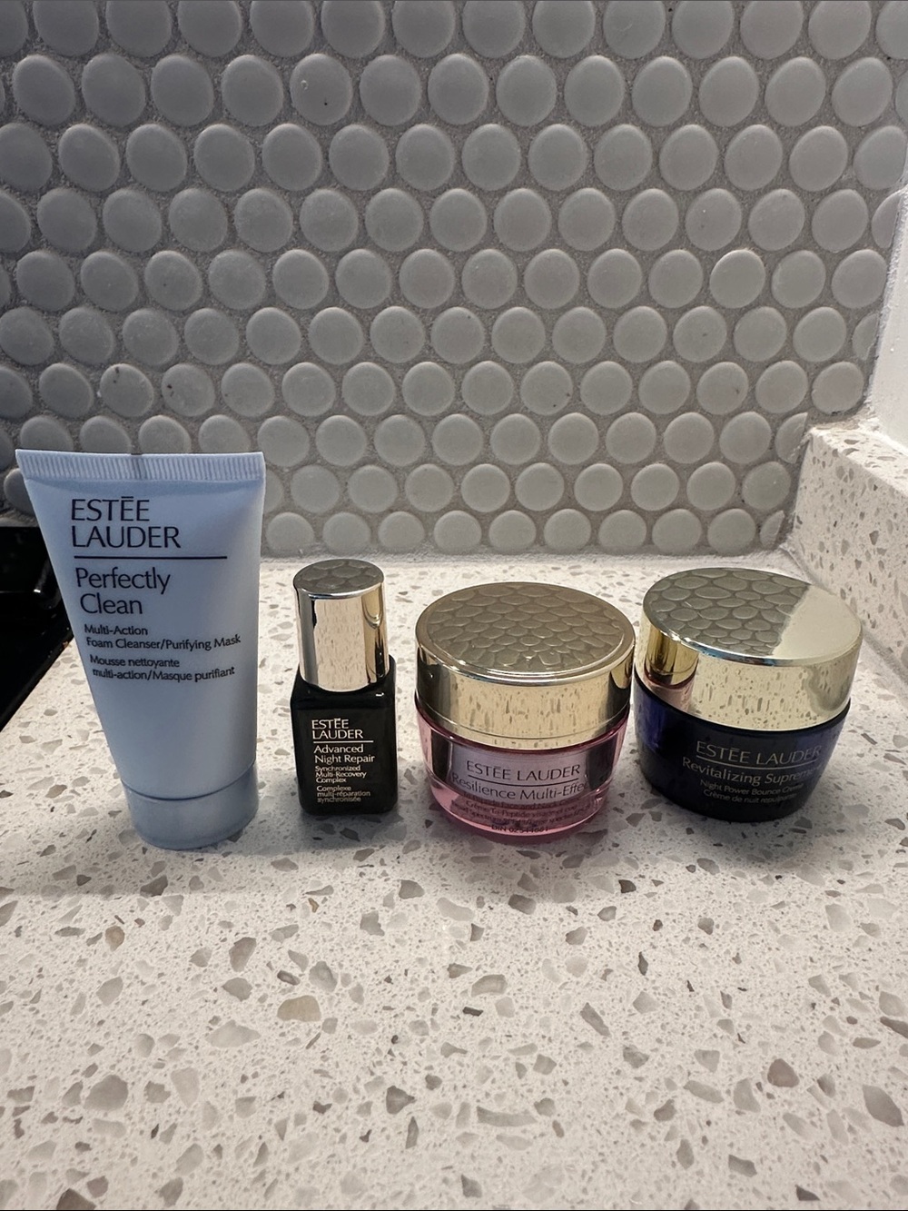 Estée Lauder skin care trial set ANR and more